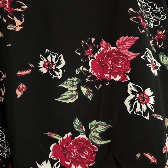 NWT Women’s Emery Rose blouse size 3xl - Picture 7 of 7